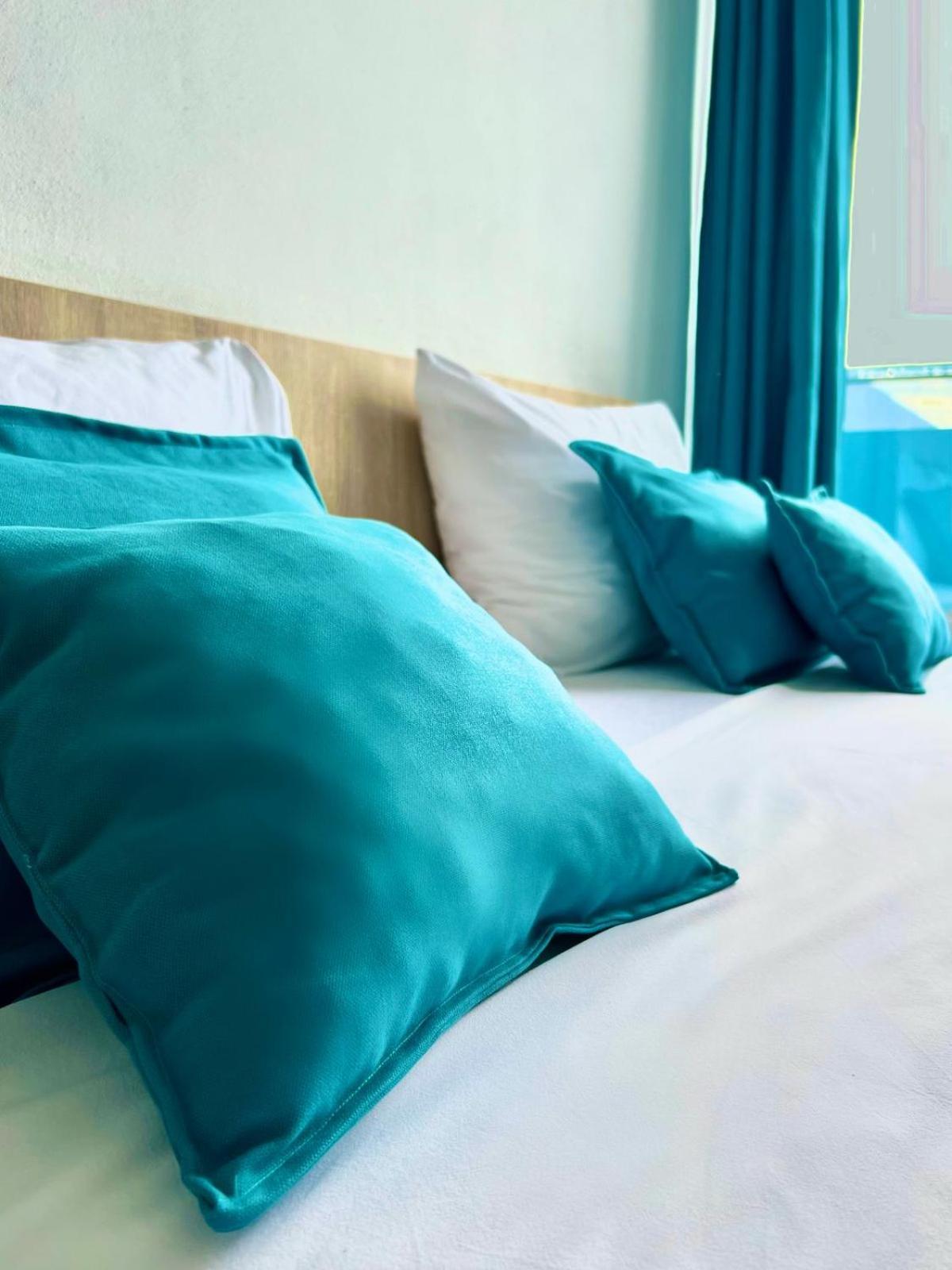 Alise Apartment บาร์ ภายนอก รูปภาพ