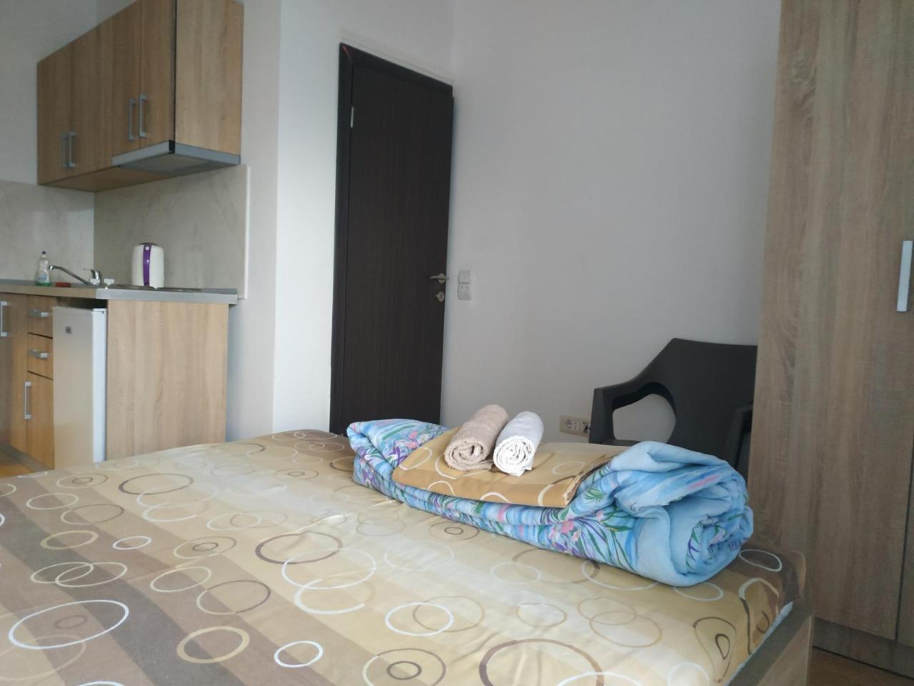 Alise Apartment บาร์ ภายนอก รูปภาพ