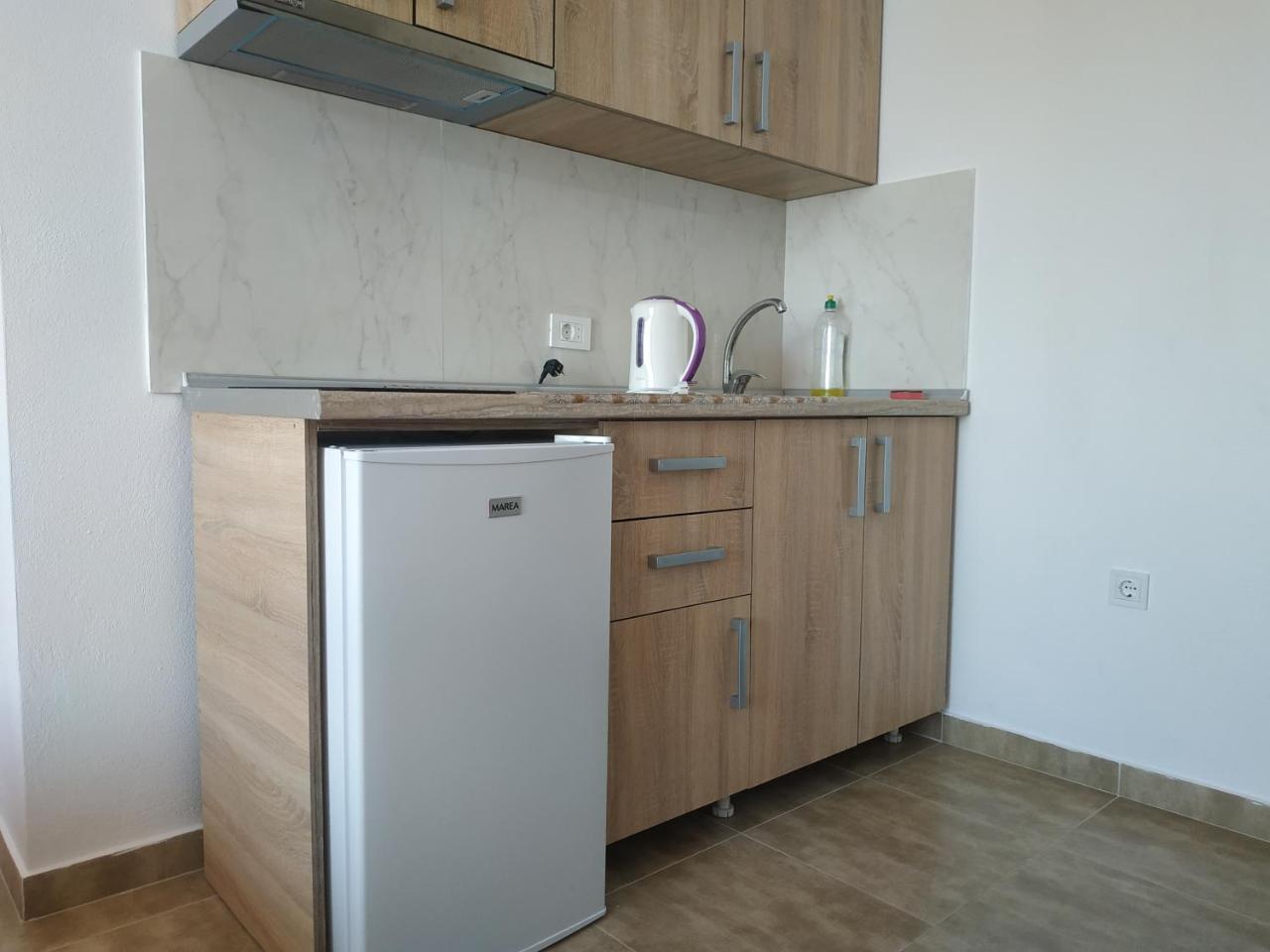 Alise Apartment บาร์ ภายนอก รูปภาพ