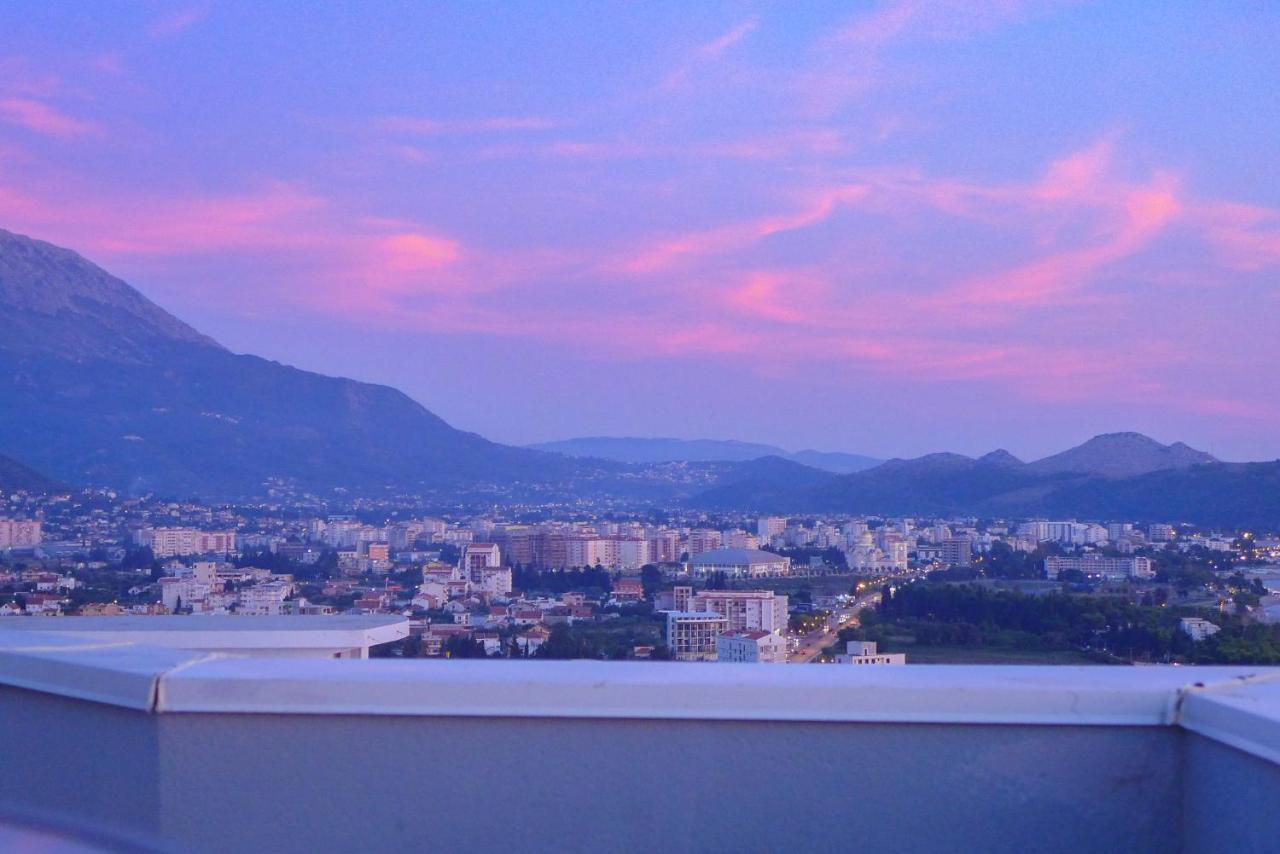 Alise Apartment บาร์ ภายนอก รูปภาพ